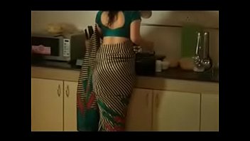 Sari Wali Xnxx Vdo - Akeli pyasi jawan bhabhi xxx video saree wali - Check this akeli ...