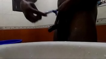 boy bathing pruning manmeat and fapping