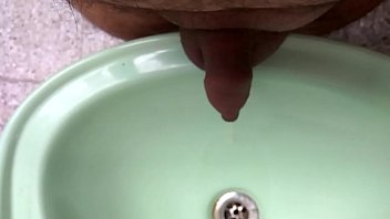 urinate in basin